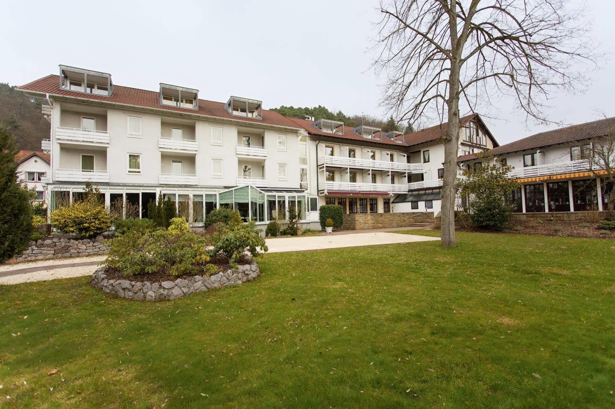 Hotel Kurparkblick Bad Bergzabern Exterior photo